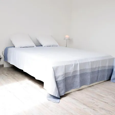 Сasa de vacaciones Amazing In With Wifi Saint-Germain-sur-Ay